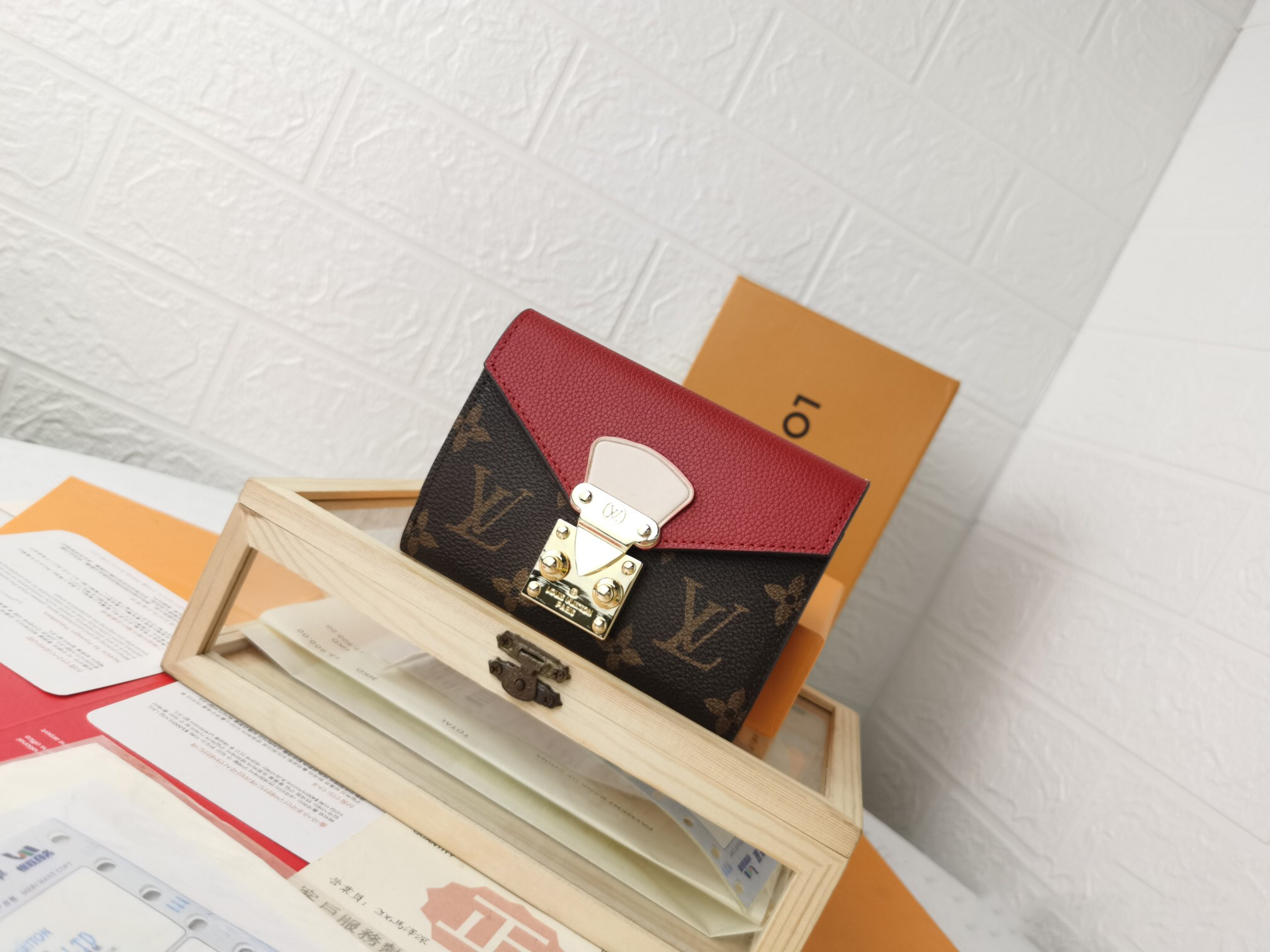 ルイ・ヴィトン(Louis Vuitton) ポルトフォイユパラス コンパクト