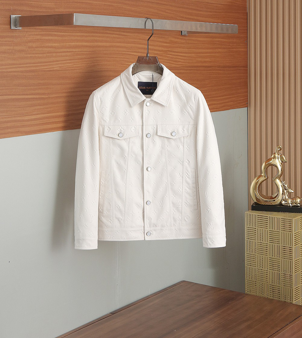 ルイ・ヴィトン「Louis Vuitton」秋冬コレクション クイルテッド ジャケット
