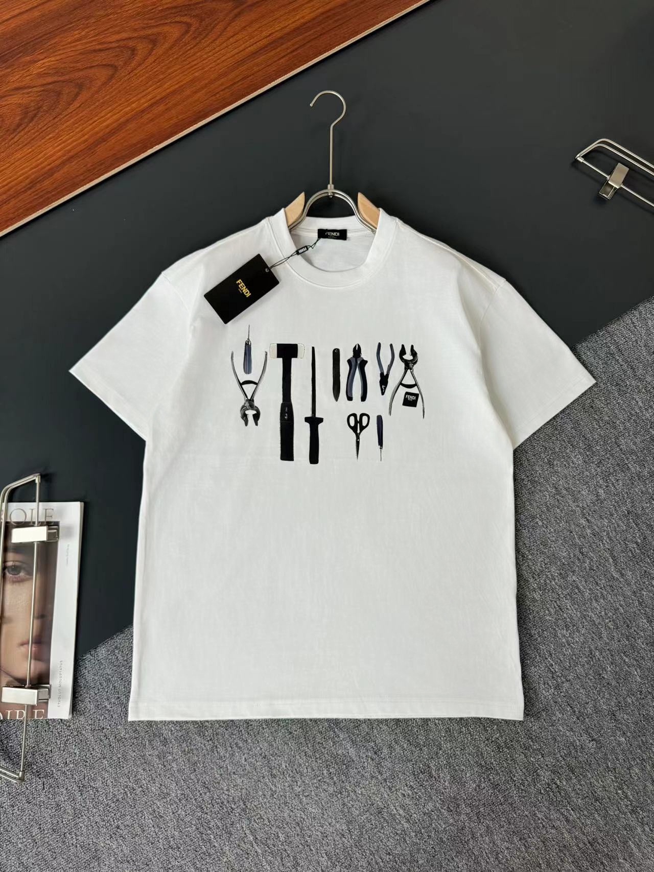 フェンディ「Fendi」2025SS 春夏新作 ラウンドネック ファッションTシャツ