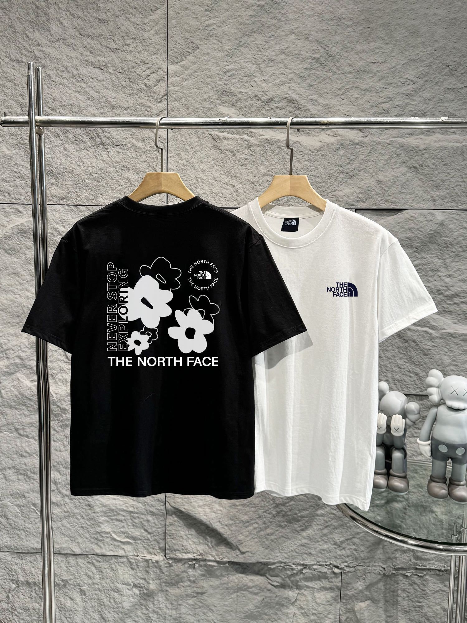 ザ・ノースフェイス「The North Face」 バックプリントTシャツ