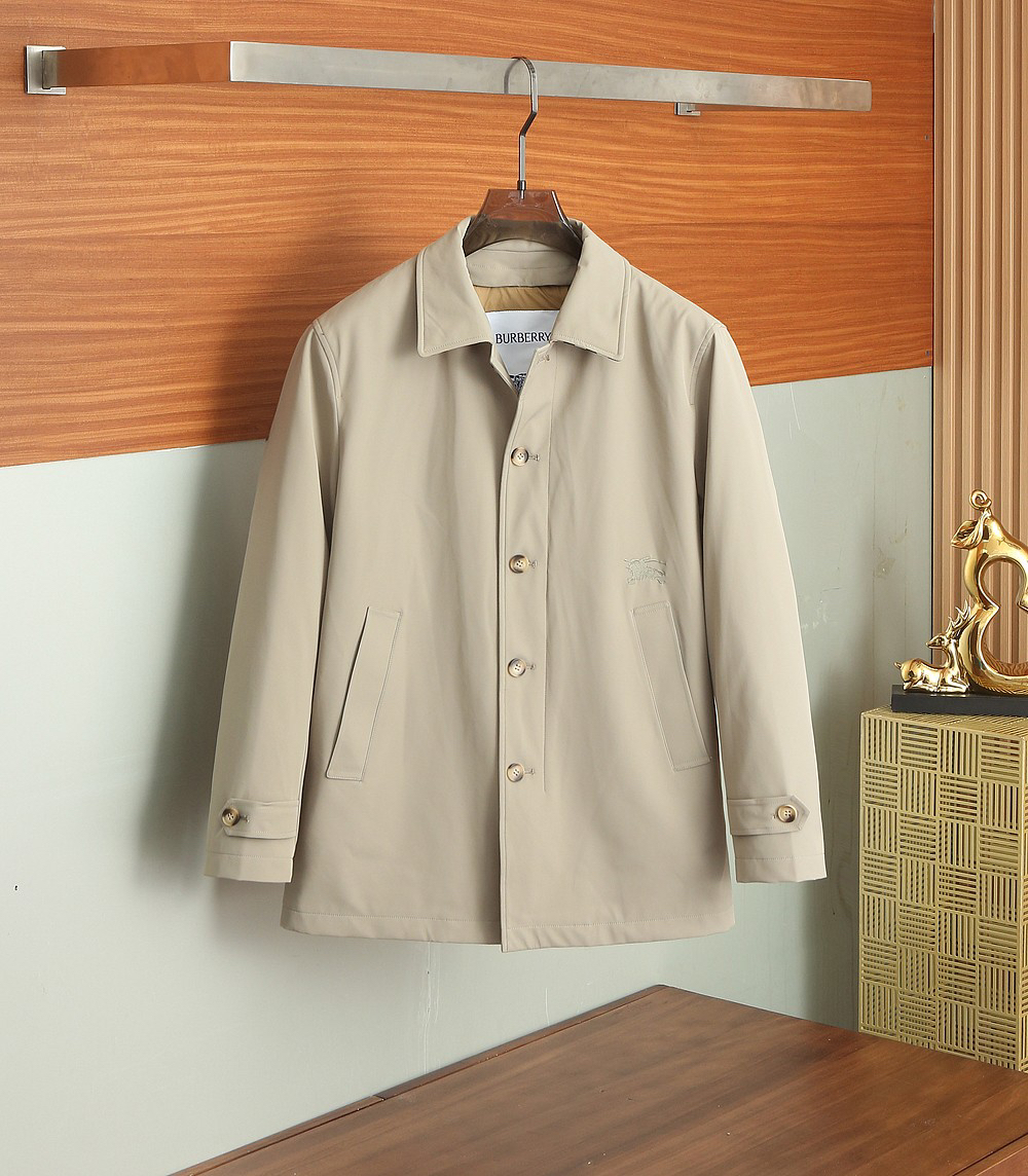 バーバリー「Burberry」秋冬 クイルティッドダウンジャケット