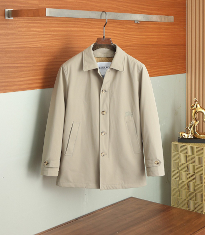 バーバリー「Burberry」秋冬 クイルティッドダウンジャケット