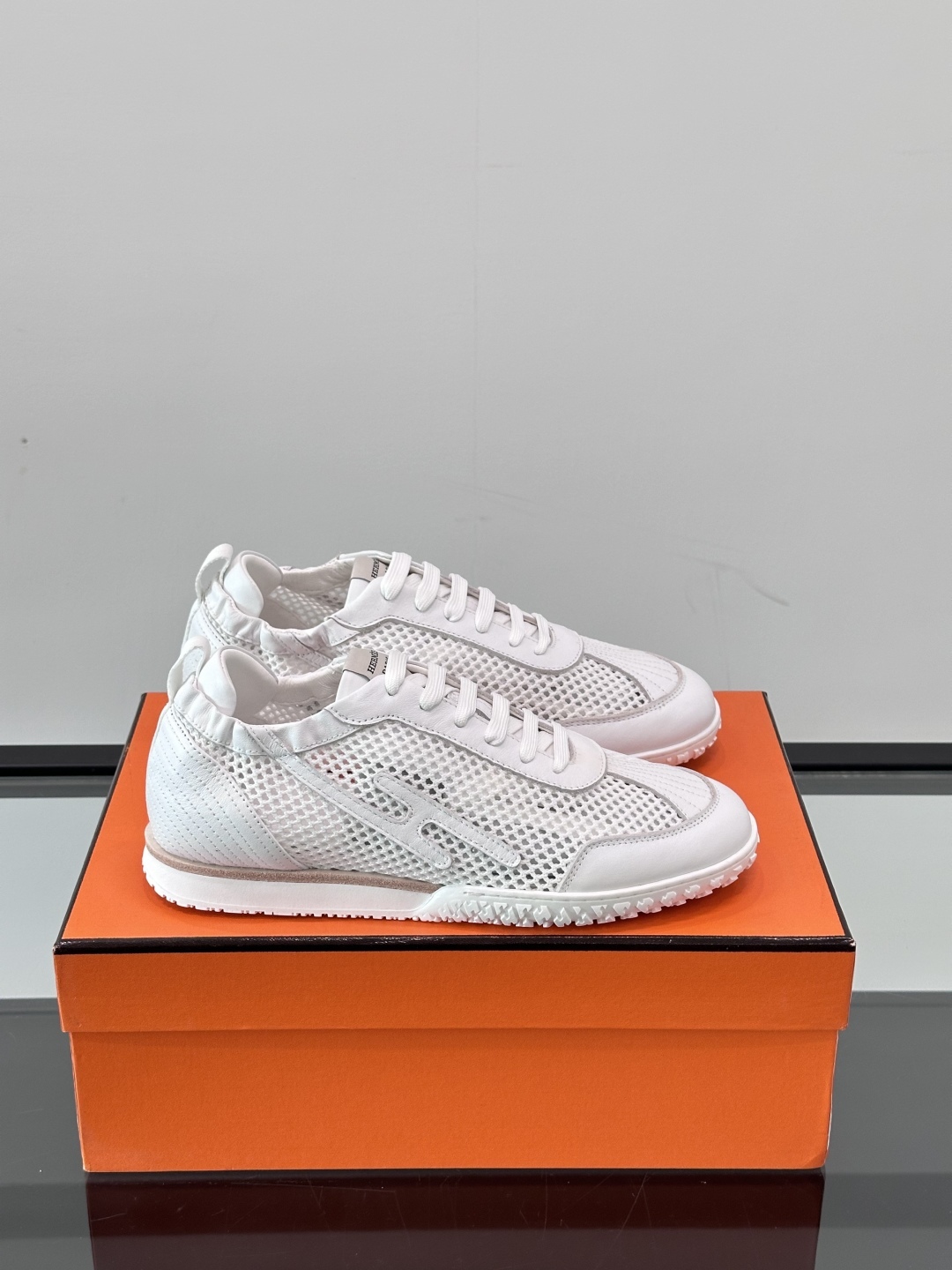 エルメス［Hermès］ ペアルック モダンランナー ホワイトベース