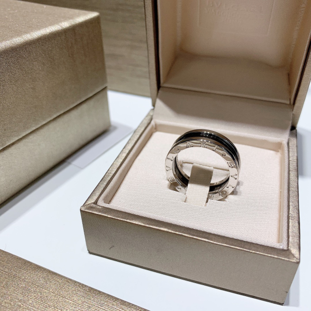 ブルガリ「Bvlgari」人気者の指輪