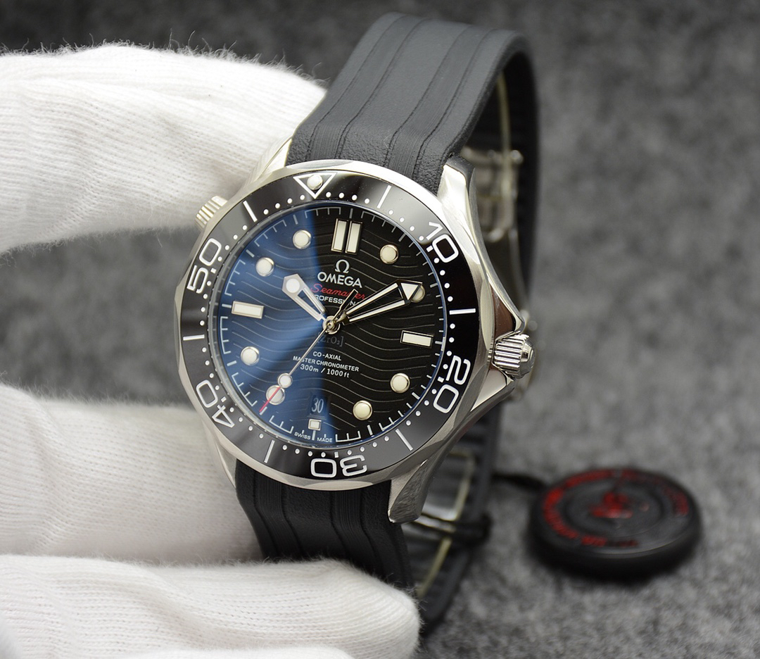 オメガ「Omega」シーマスター クラシック メンズ メカニカル ウォッチ41mm