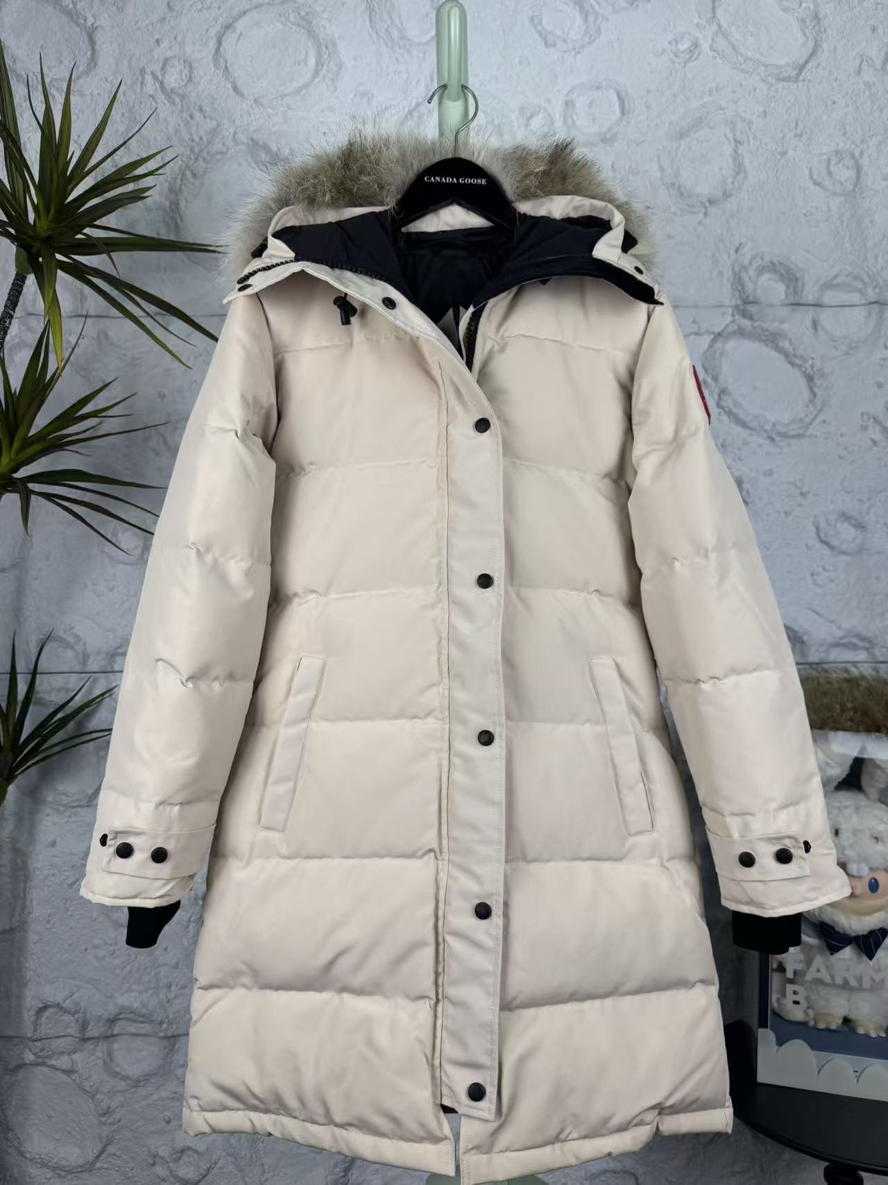 カナダグース「Canada Goose」秋冬フード付きダウンコート