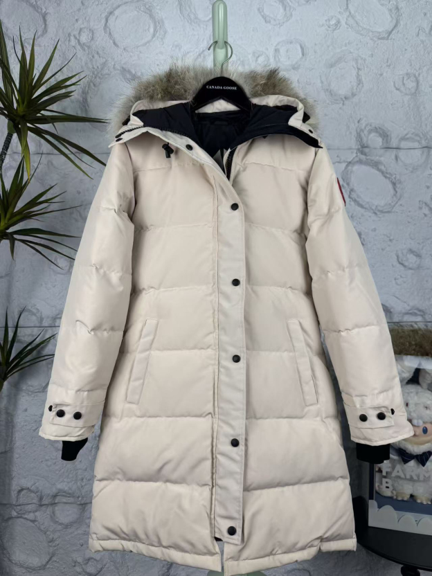 カナダグース「Canada Goose」秋冬フード付きダウンコート