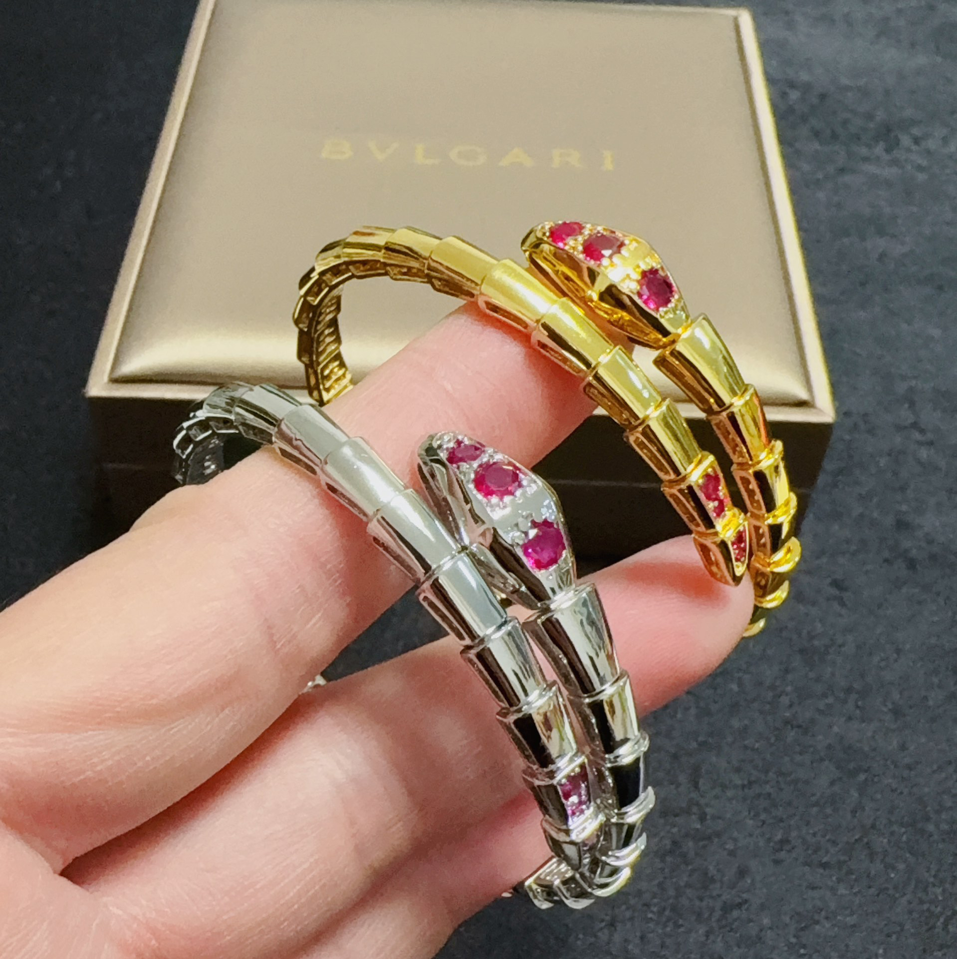 ブルガリ「Bvlgari」Serpenti Viper ルビーブレスレット15cm