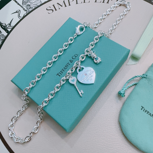 ティファニー「Tiffany & Co.」ハートタグ ネックレス40.6CM