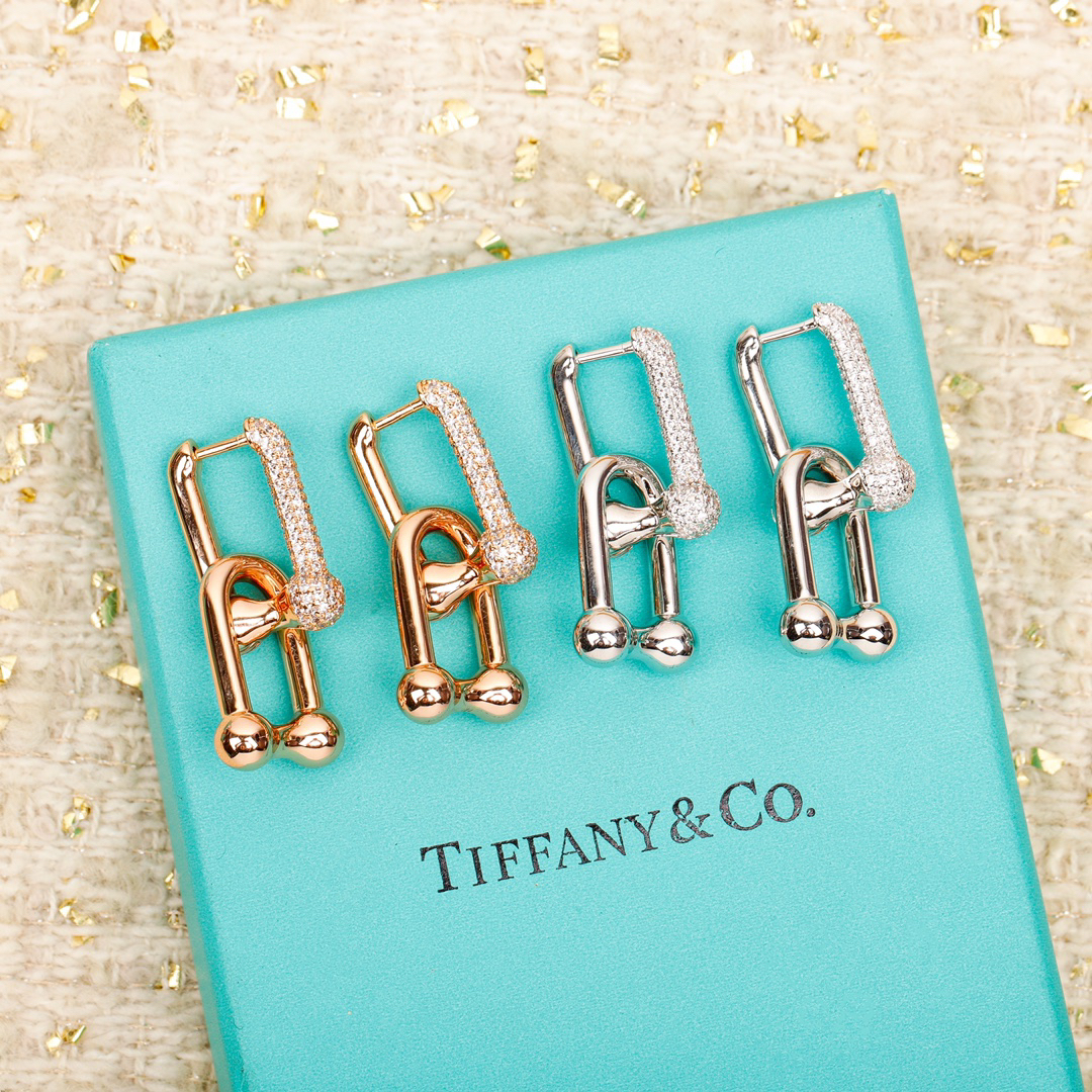 ティファニー「Tiffany & Co.」HardWear シリーズ ダブルリンクイヤリング