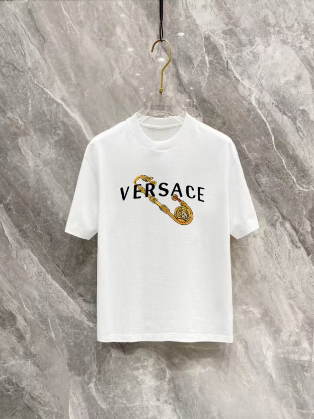 ヴェルサーチ「Versace」2025SS プレミアムロゴ クルーネックTシャツ