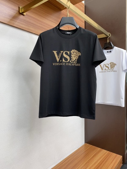 ヴェルサーチ「Versace」2025SS ランウェイ プレミアムTシャツ