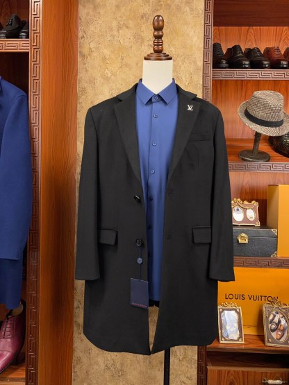 ルイ・ヴィトン「Louis Vuitton」秋冬 ロングコート