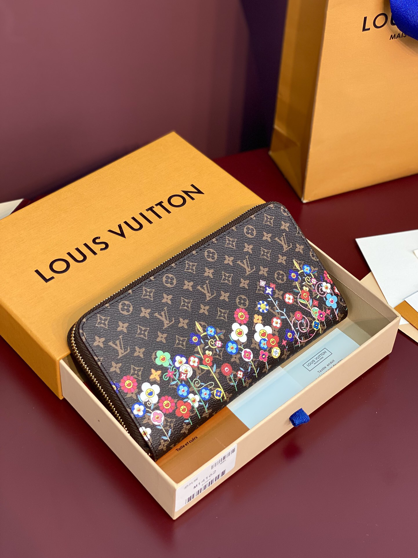 ルイ・ヴィトン「Louis Vuitton」LV × TM ジッピー･ウォレット