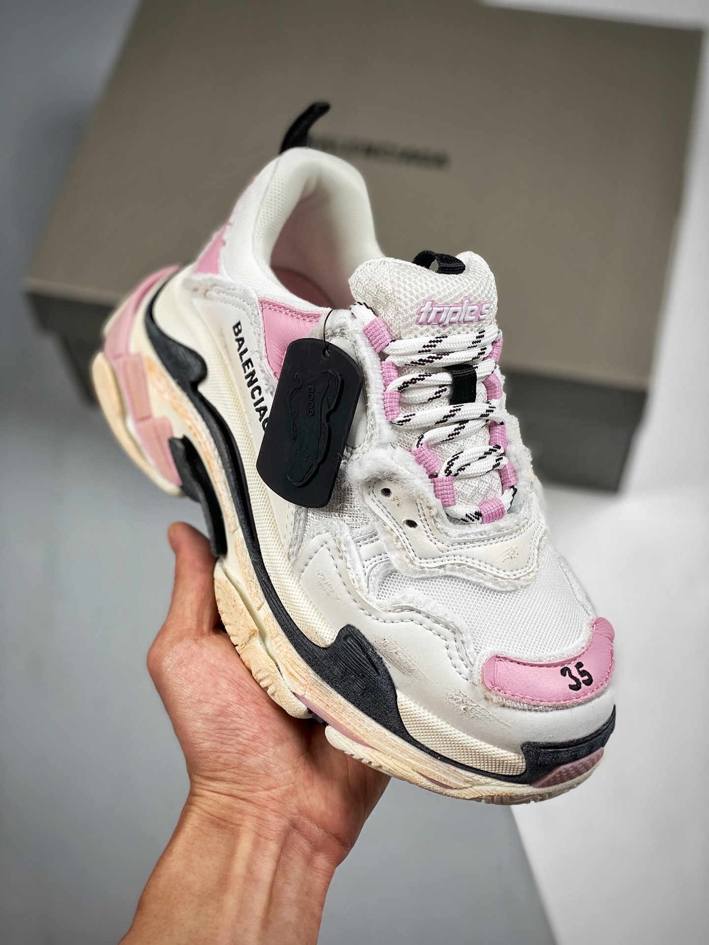 バレンシアガ「Balenciaga」aris世家 Track Round-Toe シューズ