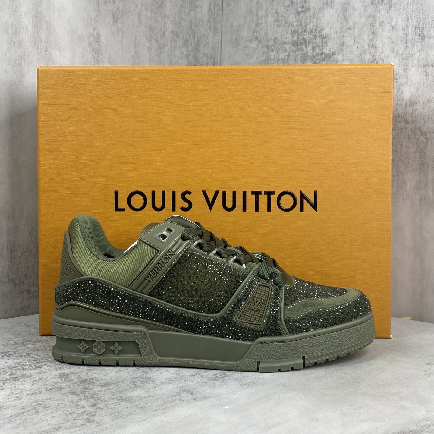 「コラボモデル」Louis Vuitton x Trainer 2025 スプリングコレクション スニーカー