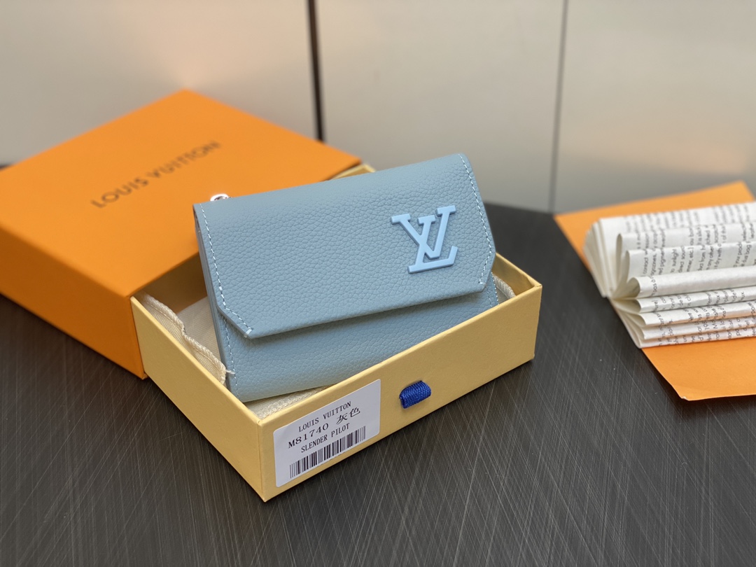 ルイ・ヴィトン「Louis Vuitton」ポルトフォイユ･パイロット