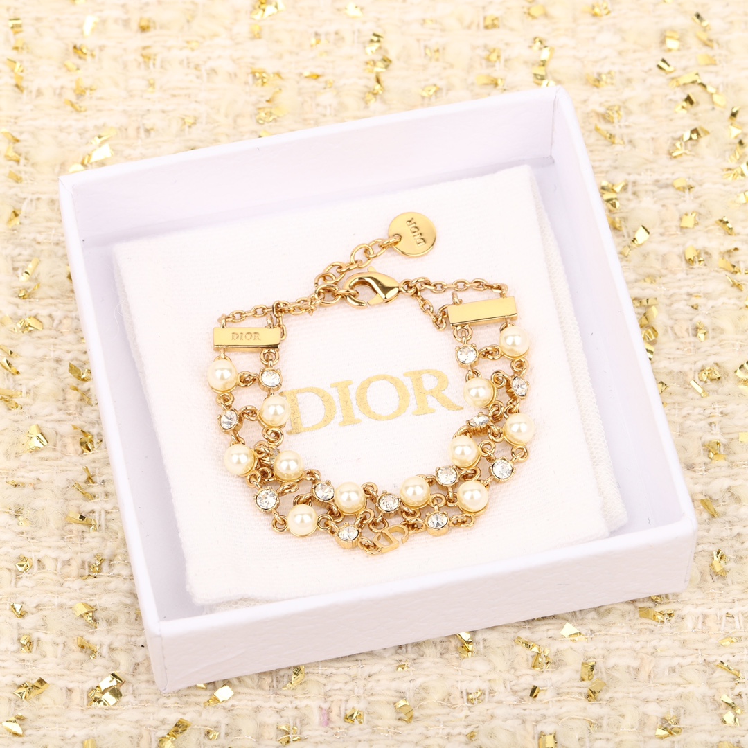 ディオール「Dior」ダブルレイヤービーズブレスレット