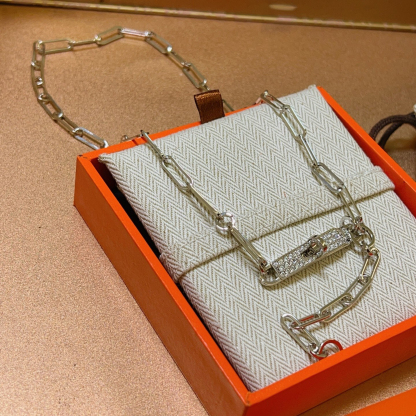 エルメス「Hermès」H Élégance ネックレス