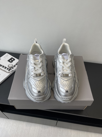 バレンシアガ「Balenciaga」25SSコレクション 3XL Sneaker スニーカー