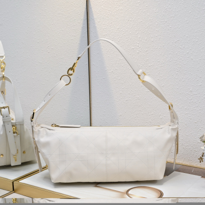 ディオール「Dior」D-Journey ハンドバッグ