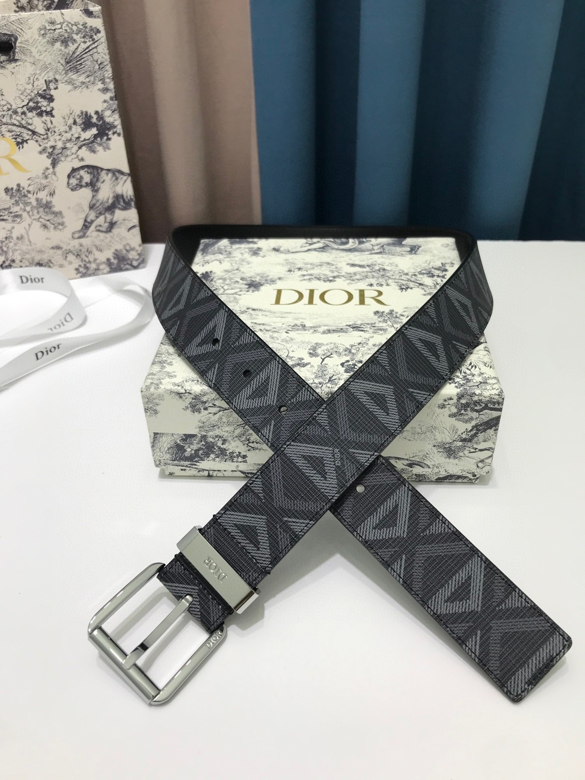 ディオール「Dior」30モンターニュ リバーシブルベルト メンズ100CM