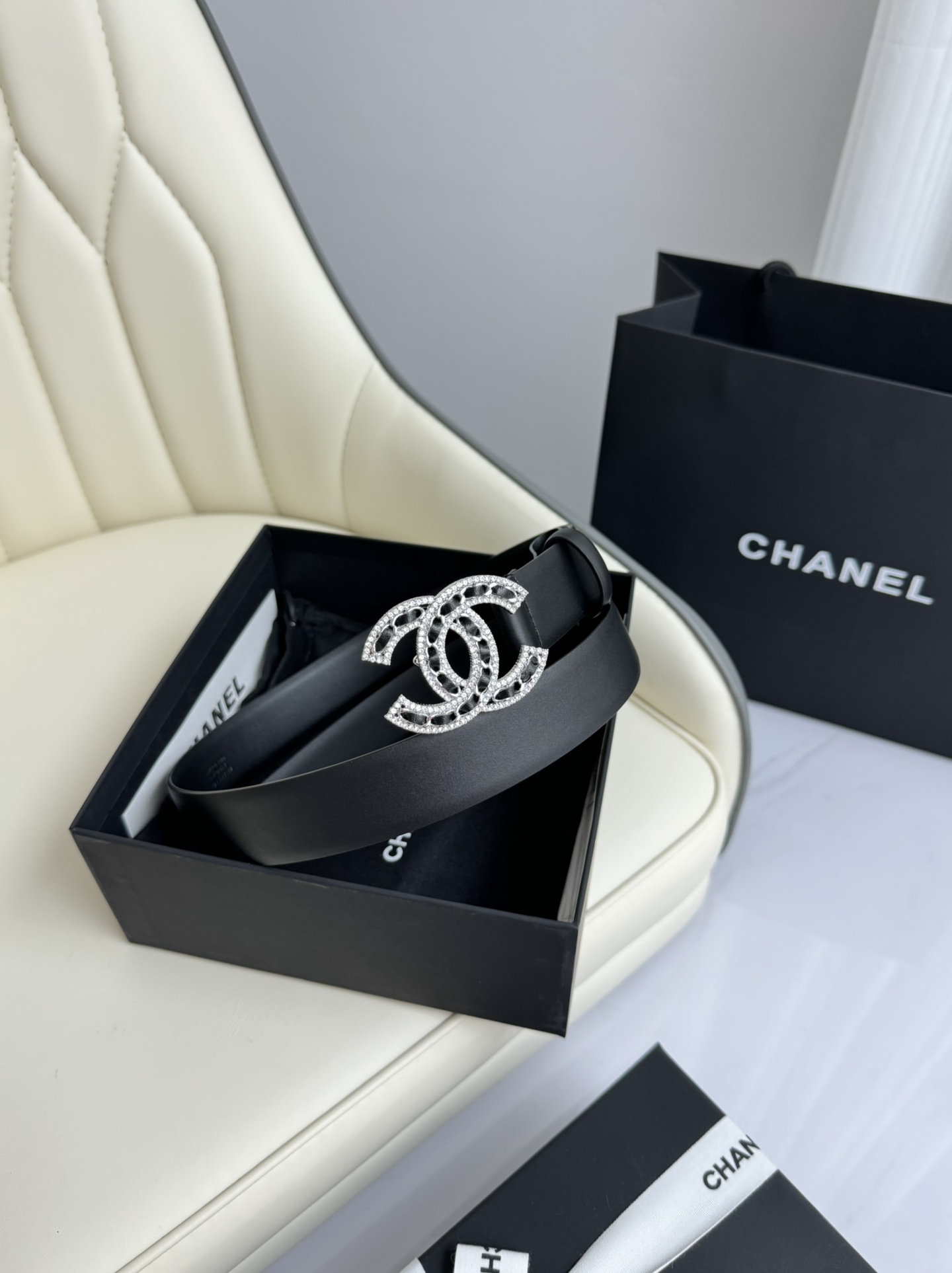 シャネル「Chanel」ダブルC クリスタルベルト ベルト100CM