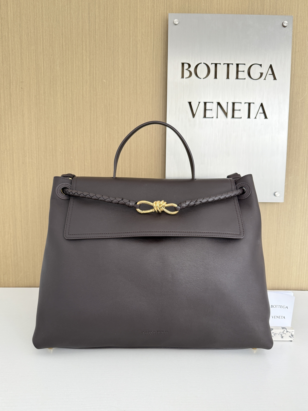 ボッテガ・ヴェネタ「Bottega Veneta」Ciao Ciao ラージ ショルダーバッグ