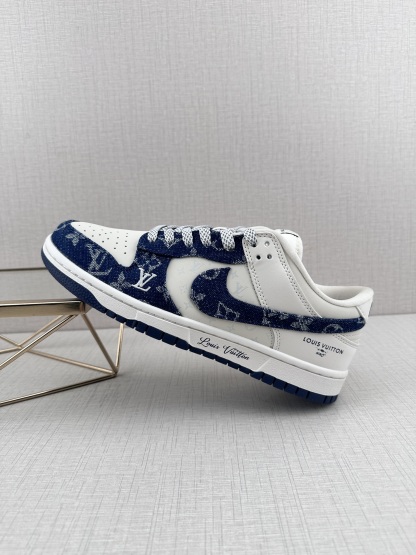 ルイ・ヴィトン「Louis Vuitton」NIKE Dunk Low By You カスタムスニーカー
