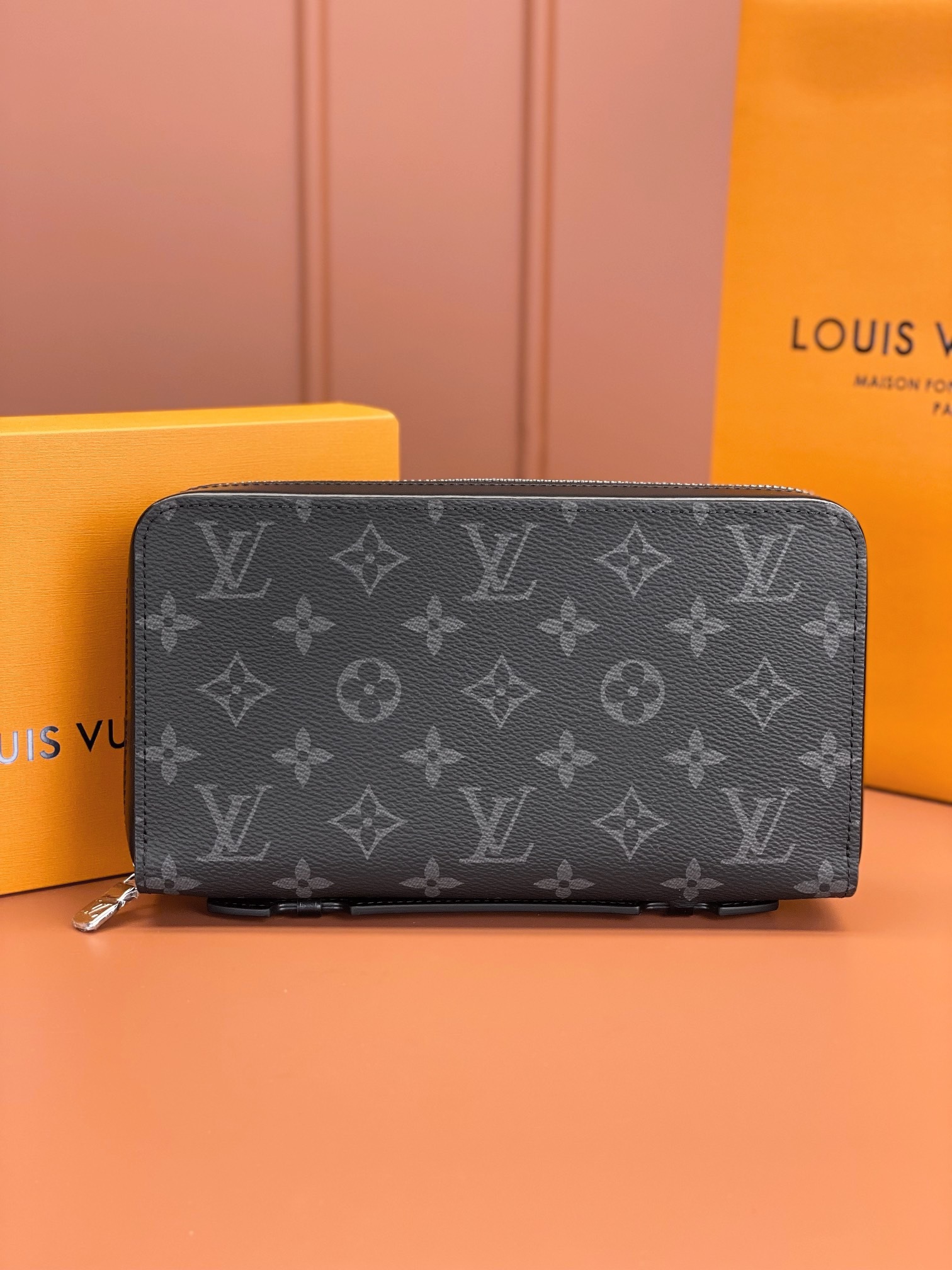 ルイ・ヴィトン「Louis Vuitton」ジッピーXL