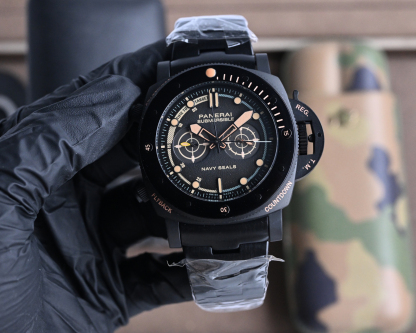 パネライ「Panerai」BMG-TECH™ 47 mmプロフェッショナル潜水式オープンワークウォッチ