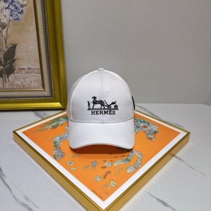 エルメス「Hermès」ユニセックス ベースボールキャップ