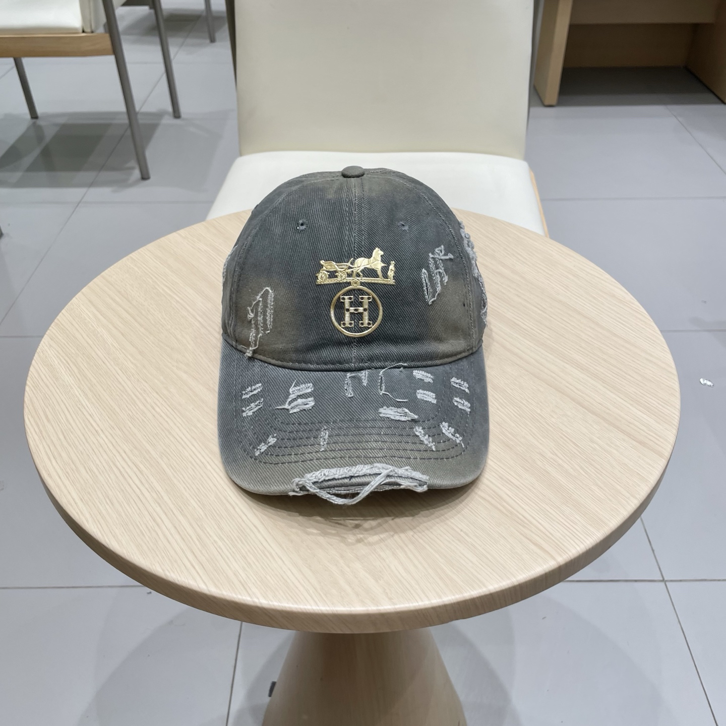 エルメス「Hermès」Classic ベースボールキャップ