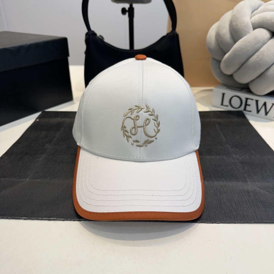 エルメス「Hermès」 Limited Edition エンブロイダリー ベースボールキャップ