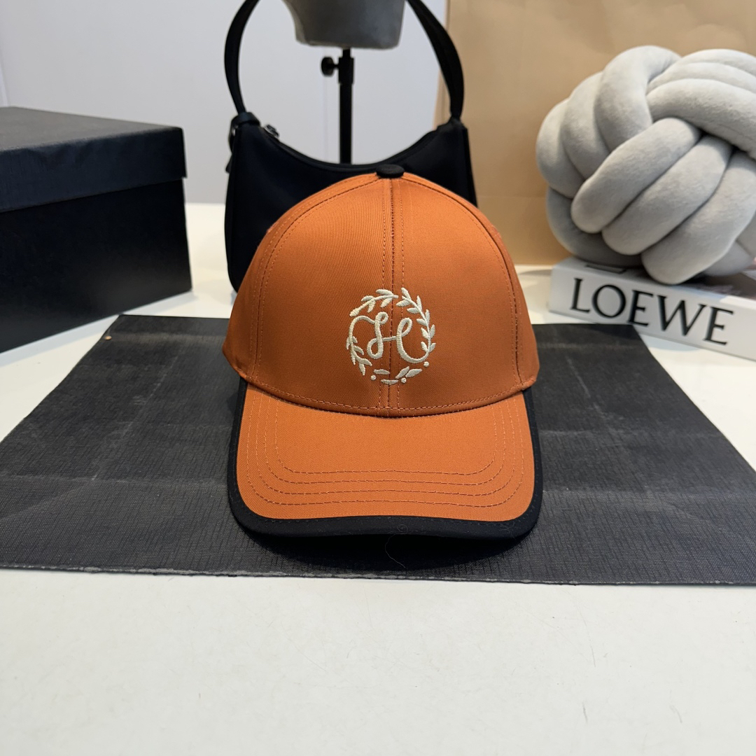 エルメス「Hermès」 Limited Edition エンブロイダリー ベースボールキャップ