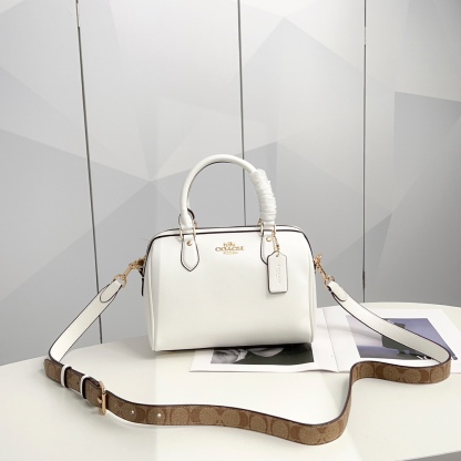 コーチ「Coach」 Rowan ラージサイズ ボストンバッグ