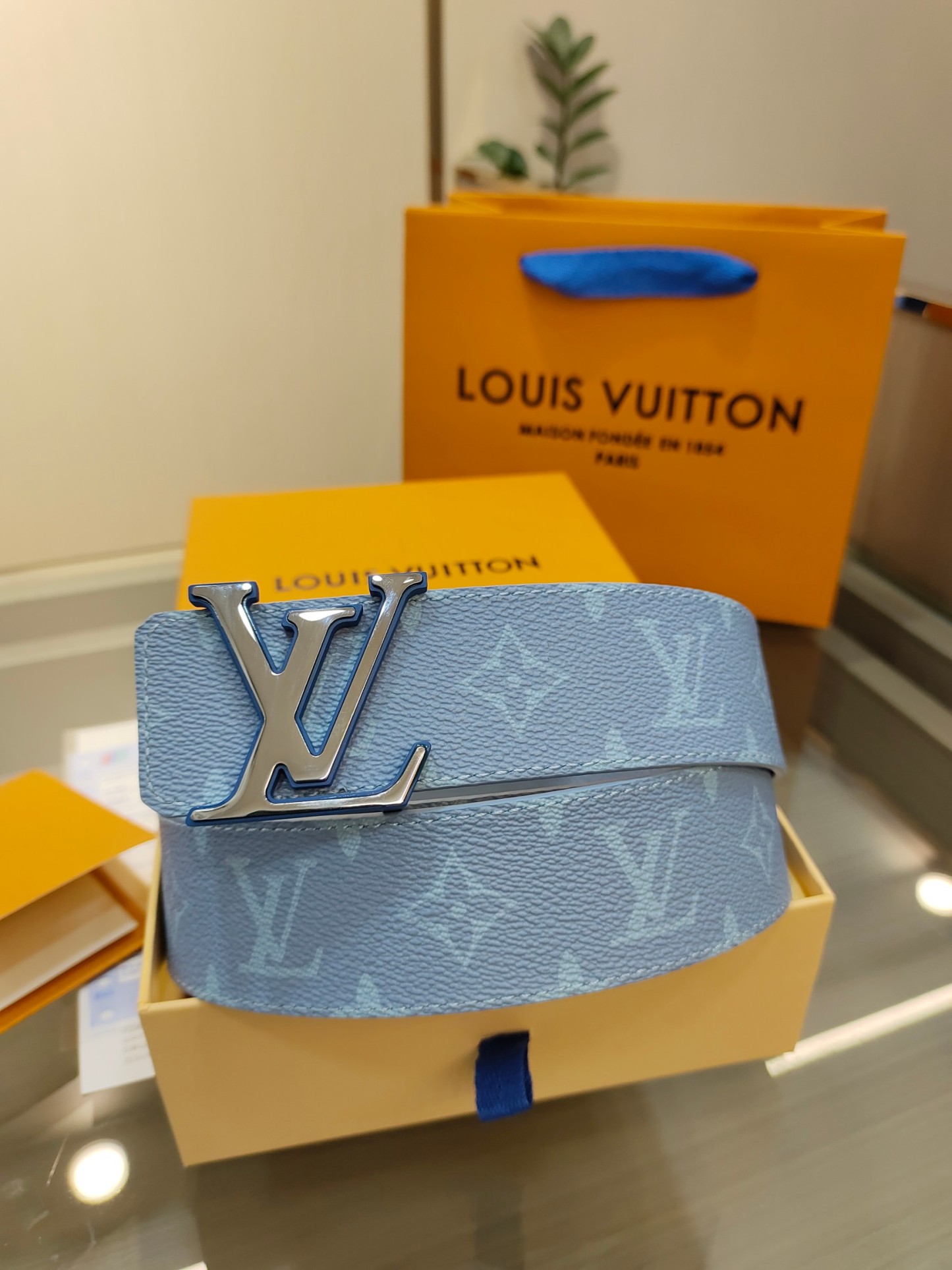 ルイ・ヴィトン「Louis Vuitton」DIMENSION モノグラム レザーベルト-ISETAN PRESTIGE CURATED