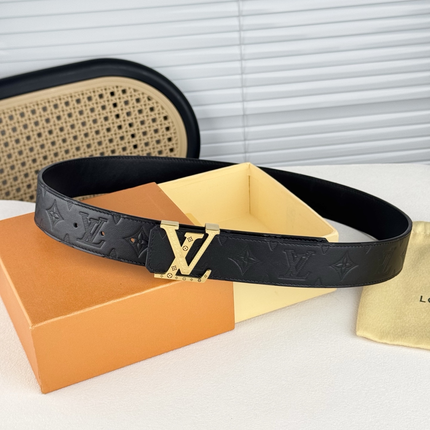 ルイ・ヴィトン「Louis Vuitton」DIMENSION 4.0 レザーベルト