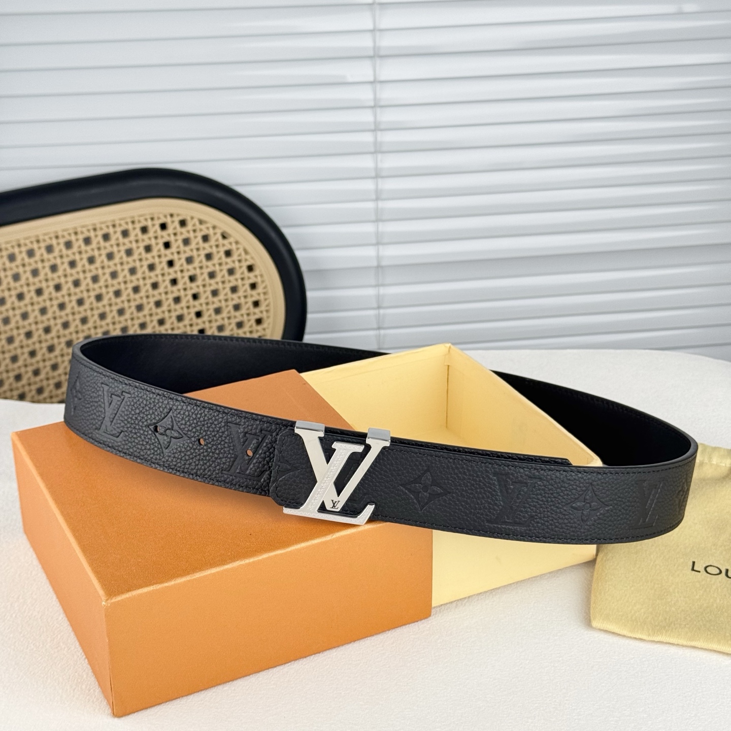 ルイ・ヴィトン「Louis Vuitton」DIMENSION 4.0 レザーベルト