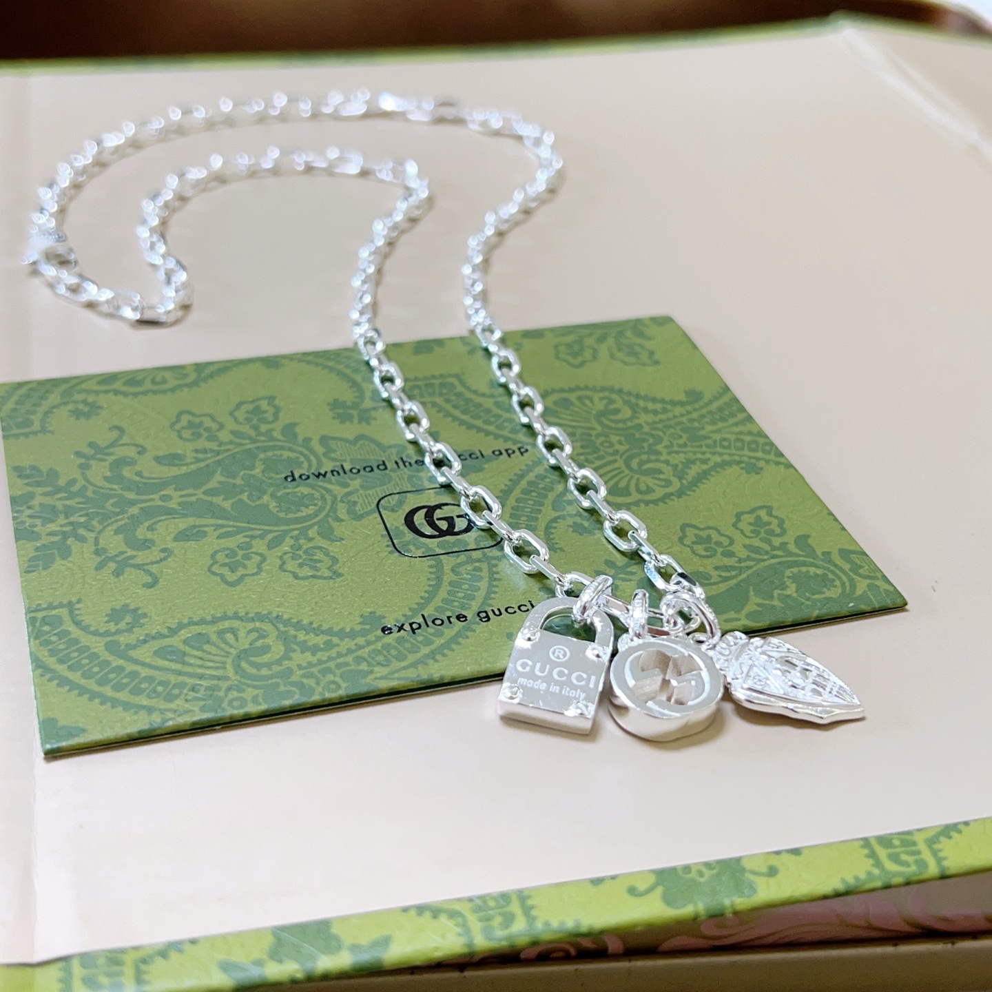 グッチ「Gucci」Anger Forest シルバーチェーンネックレス