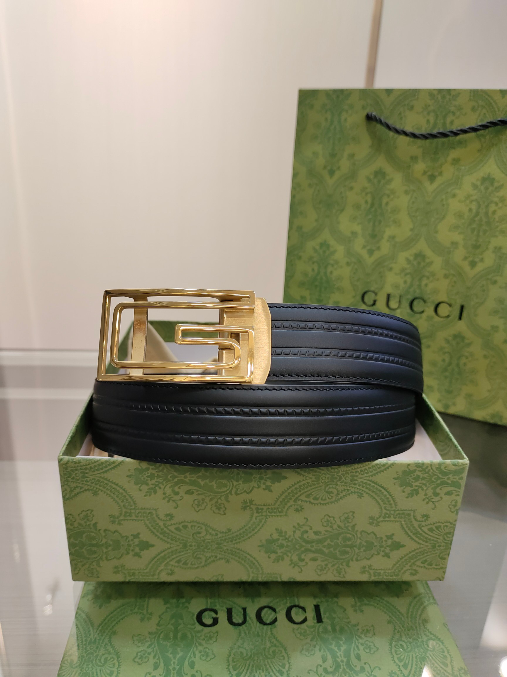 グッチ「Gucci」スペシャルレザー ベルト100CM