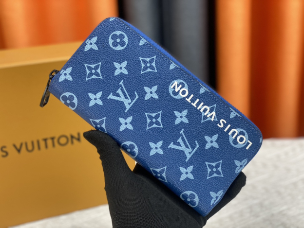 ルイ・ヴィトン「Louis Vuitton」ZIPPY ラジッパーウォレット（ブルー/グリーン）