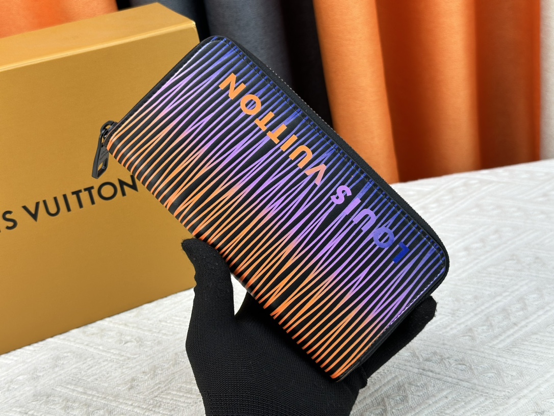 ルイ・ヴィトン「Louis Vuitton」ジッピーウォレット･ヴェルティカル