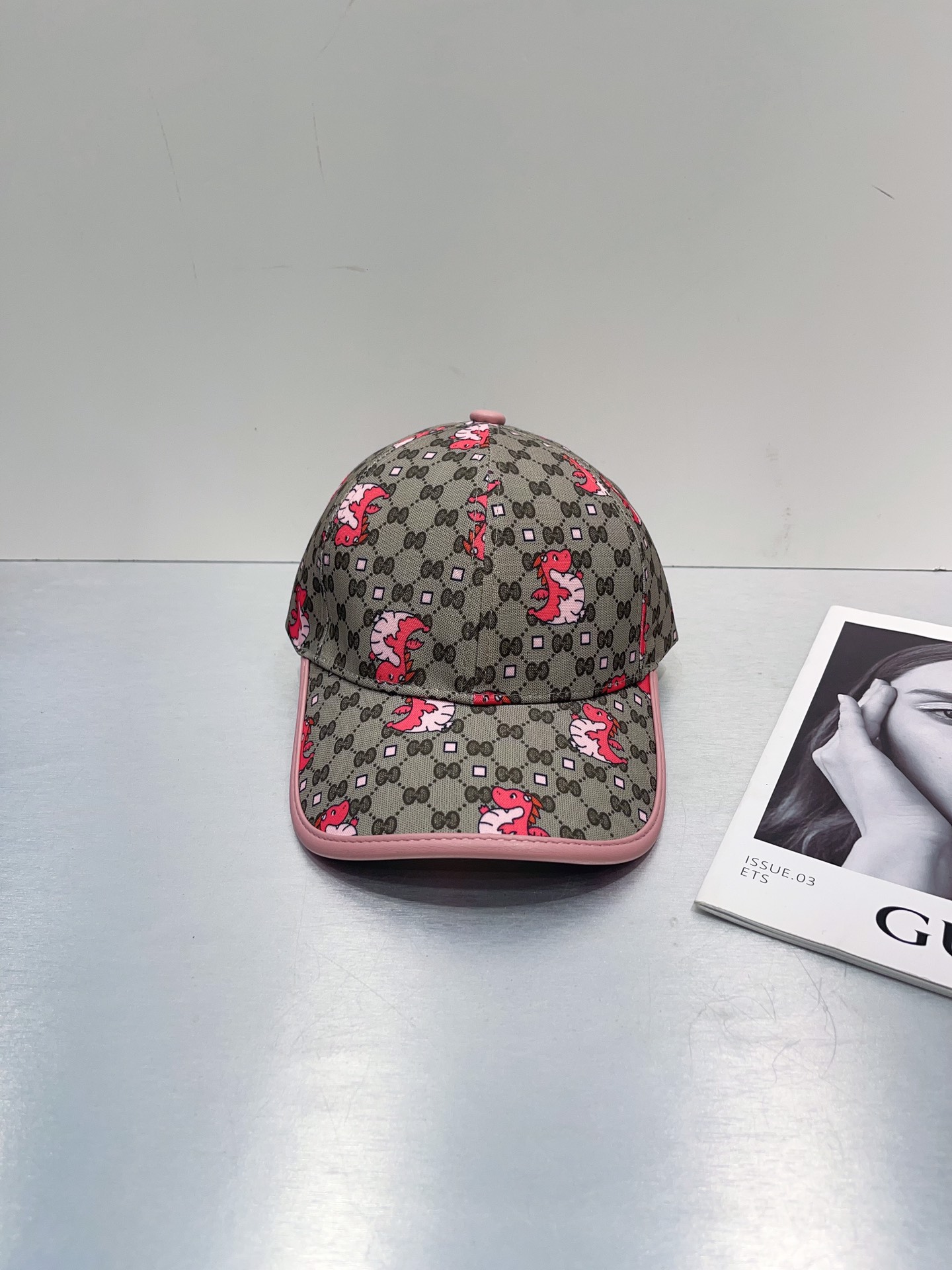 グッチ「Gucci」GGモノグラム ベースボールキャップ