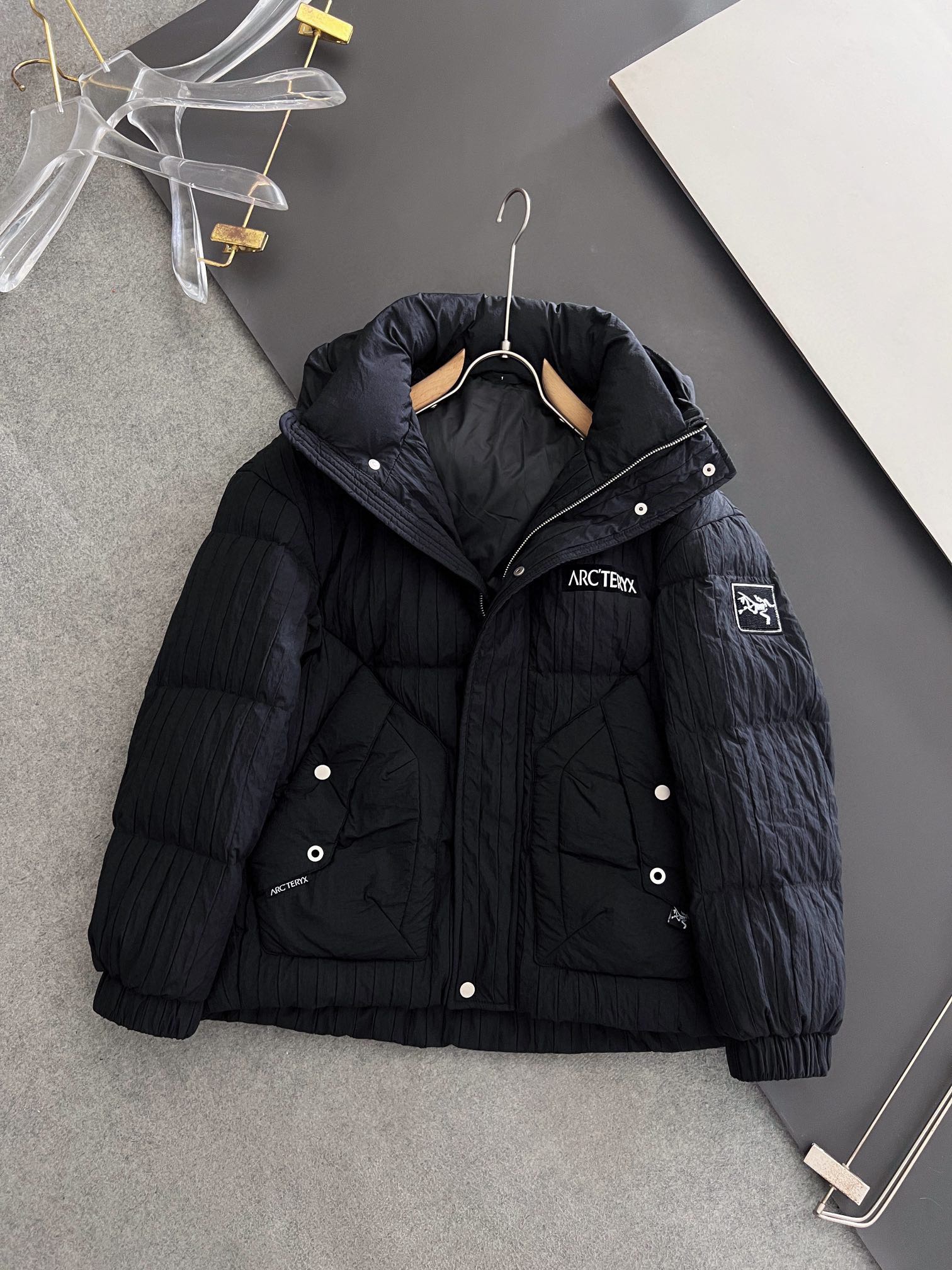 アークテリクス「ARC'TERYX」テックファイバー キルティング ダウンジャケット