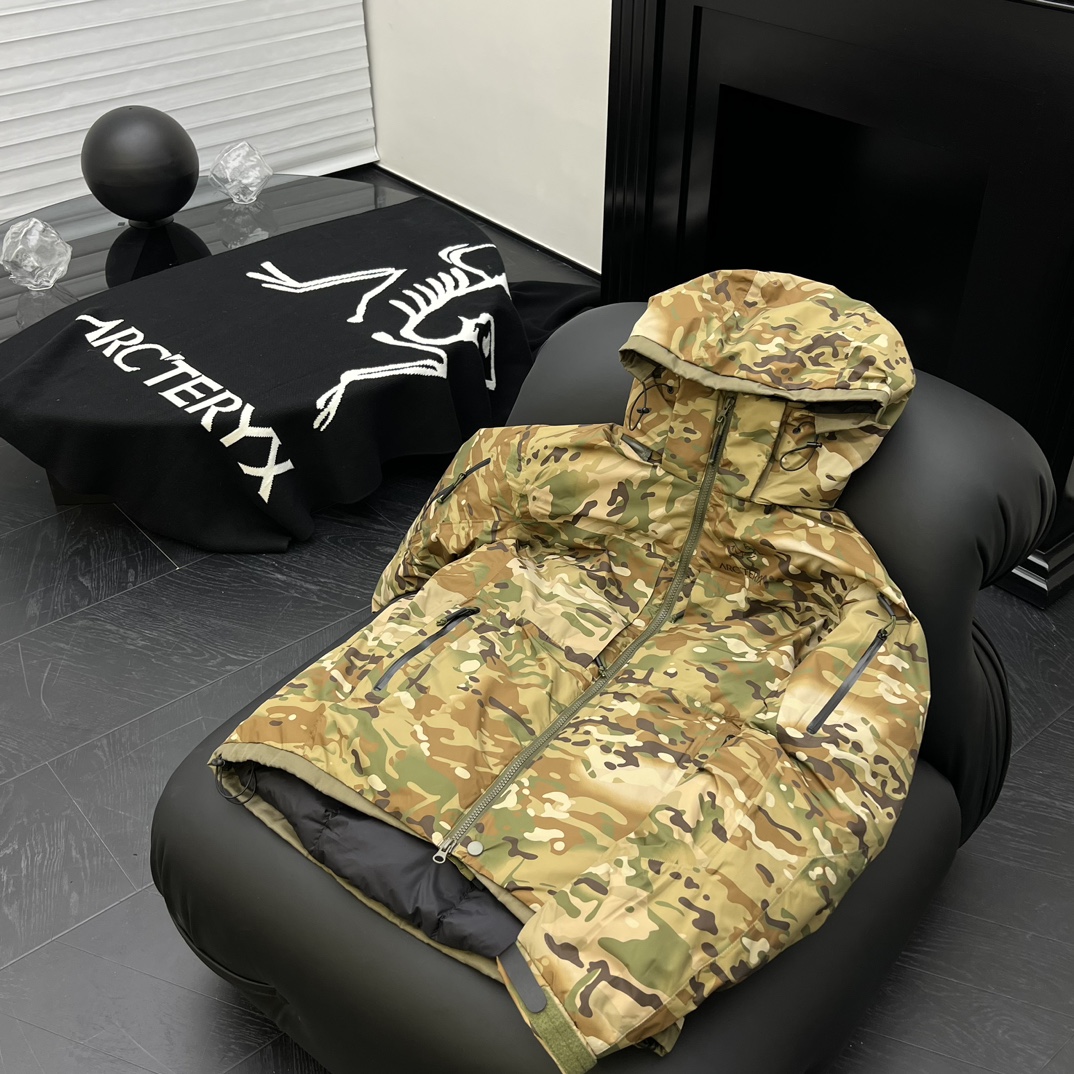 アークテリクス「ARC'TERYX」LEAF COLD WX PARX 極地用ダウンジャケット