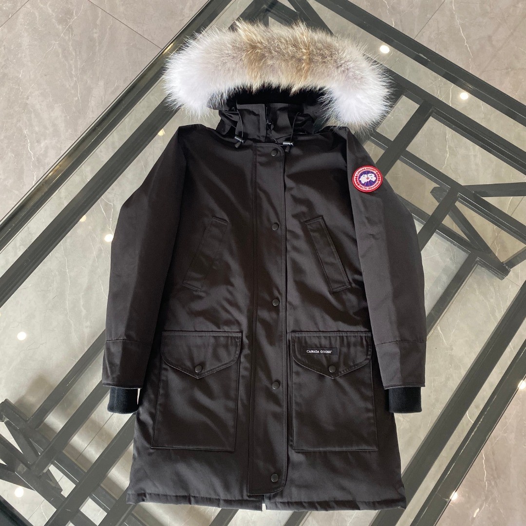 カナダグース「Canada Goose」パーカーダウンコート