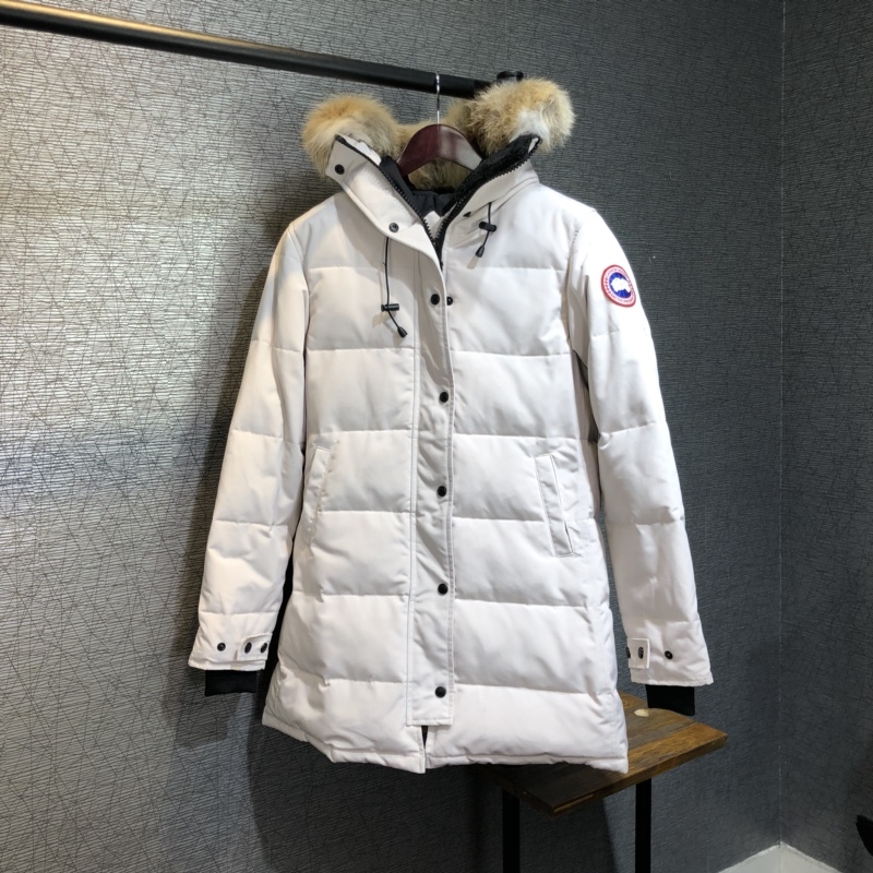 カナダグース「Canada Goose」ハイスペックダウンジャケット