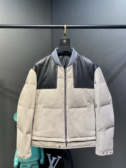 エルメス「Hermès」 2025秋冬 ダウンジャケット