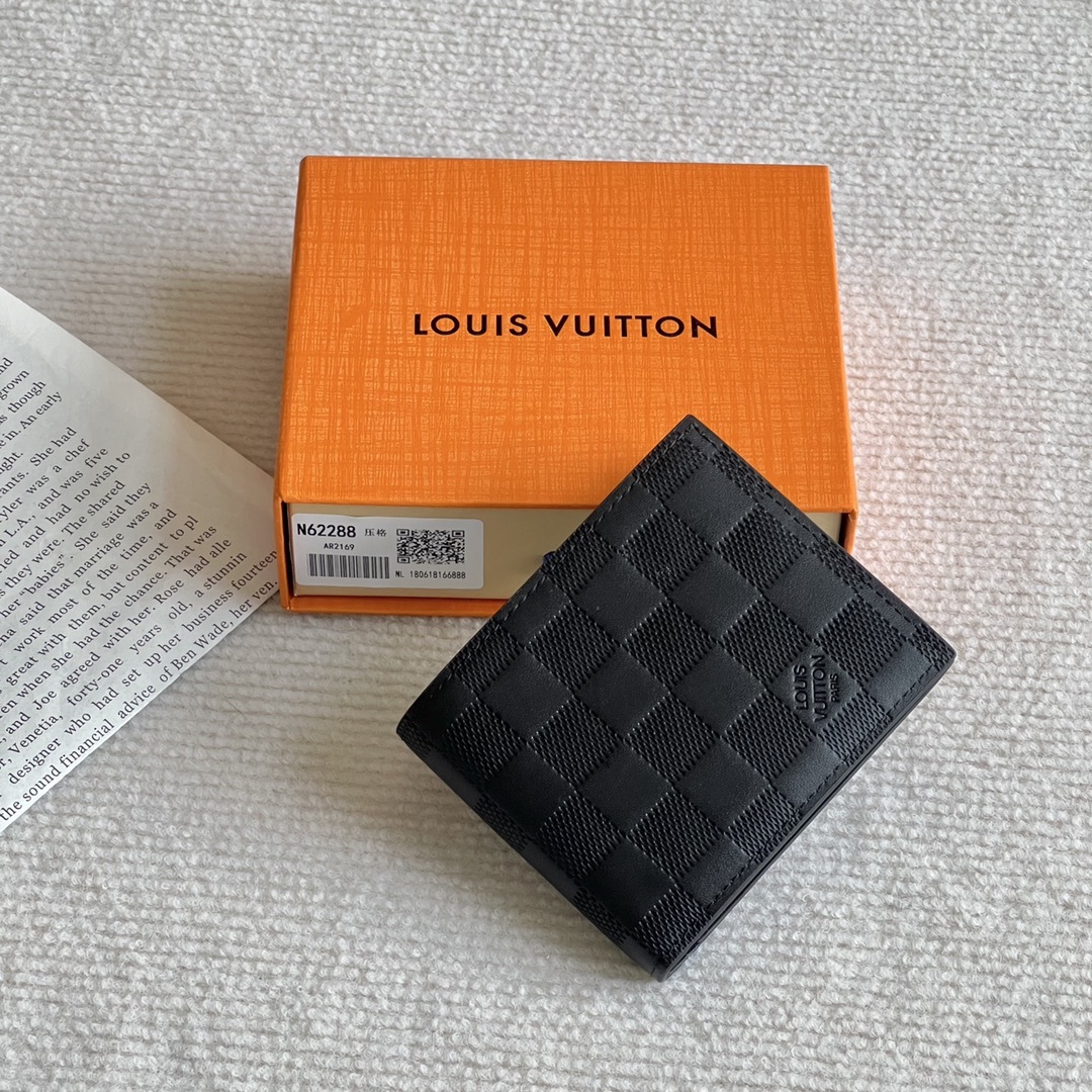 ルイ・ヴィトン「Louis Vuitton」ポルトフォイユ･マルコ NM